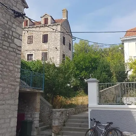 Apartment Stone House In Centre *